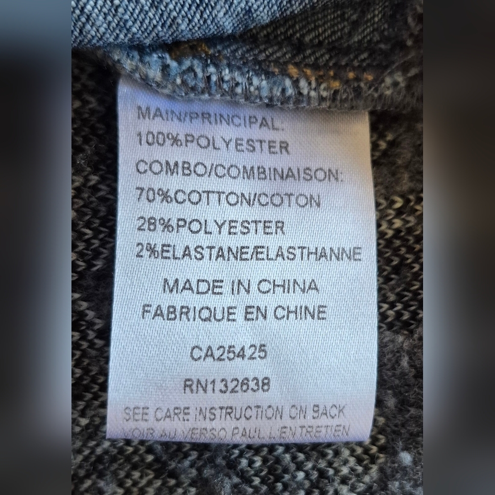 Donna White Coats Denim Shacket With Plush Floral Design Size Small - Picture 10 of 11